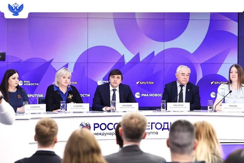 «Бессмертный полк — 2025» состоится во всех школах страны.